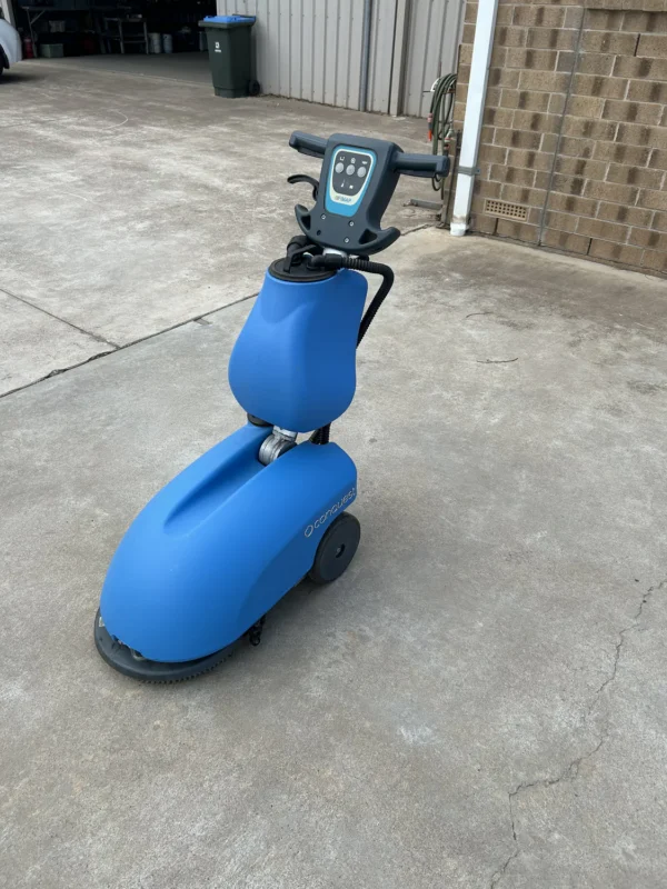 Used Conquest Conquest HDS35 Walk-Behind Industrial Scrubber Serial No. 210006395
