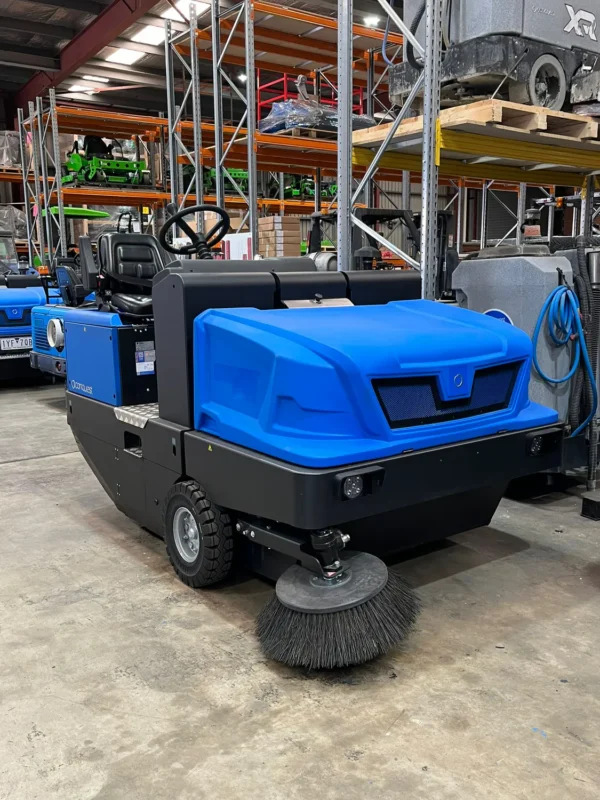 Used Conquest PB180 Ride-on Sweeper Serial No. 6775