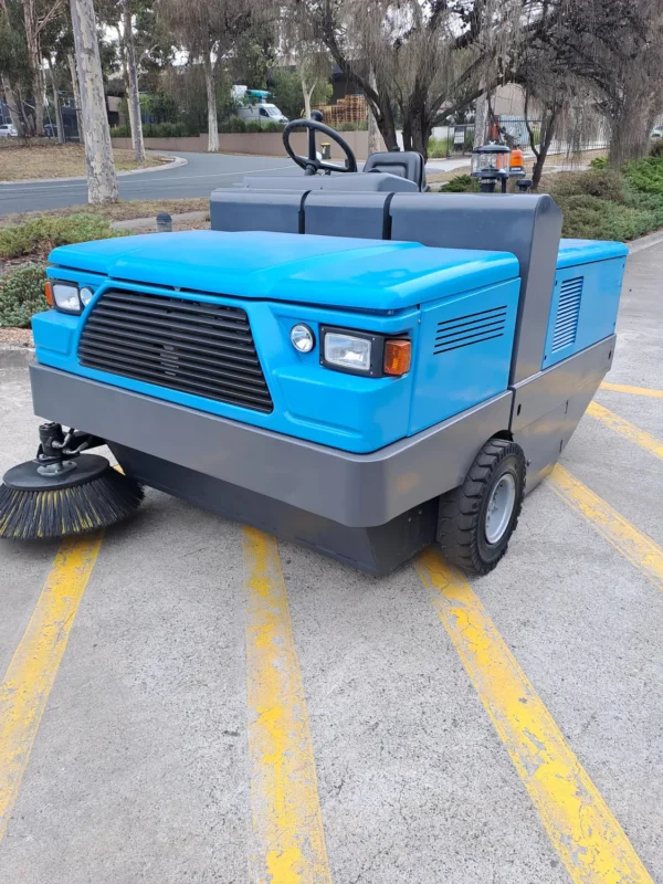 Used Conquest PB2000D Sweeper Serial No. 6353